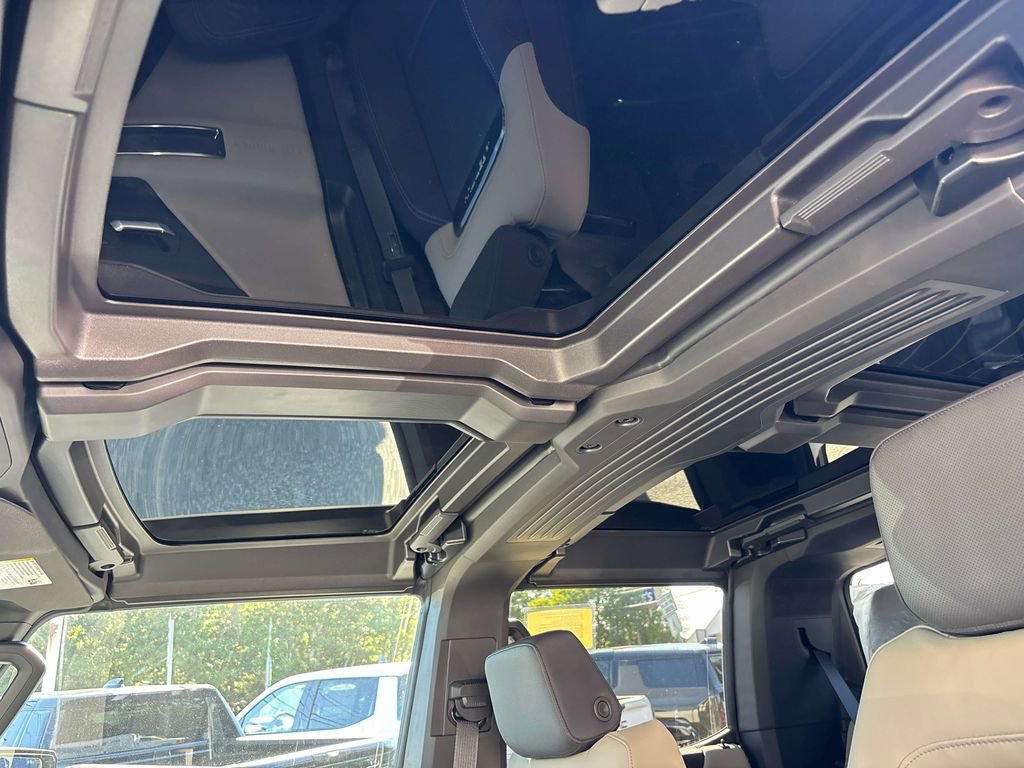 New 2026 GMC Hummer EV 4x4 Crew Cab image 15