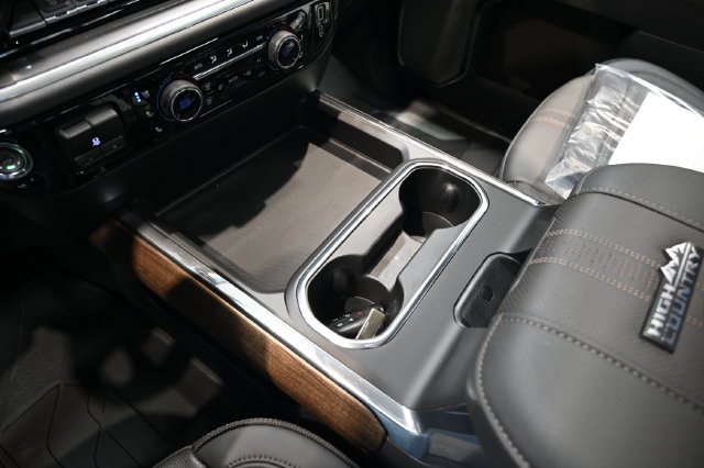 New 2026 Chevrolet Silverado 3500 High Country w/ High Country Premium Package AWD/4WD image 22