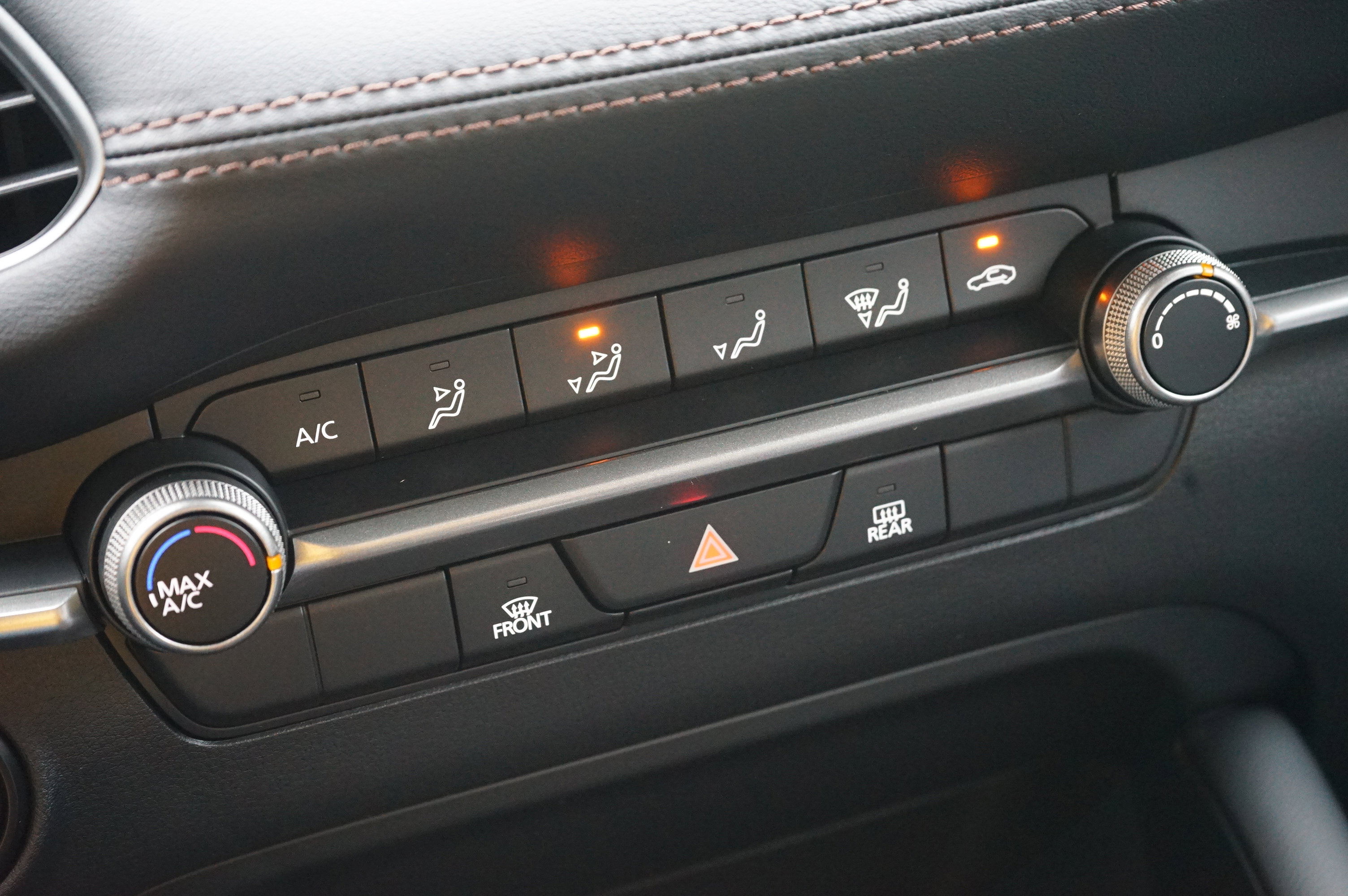 New 2026 MAZDA MAZDA3 s image 18