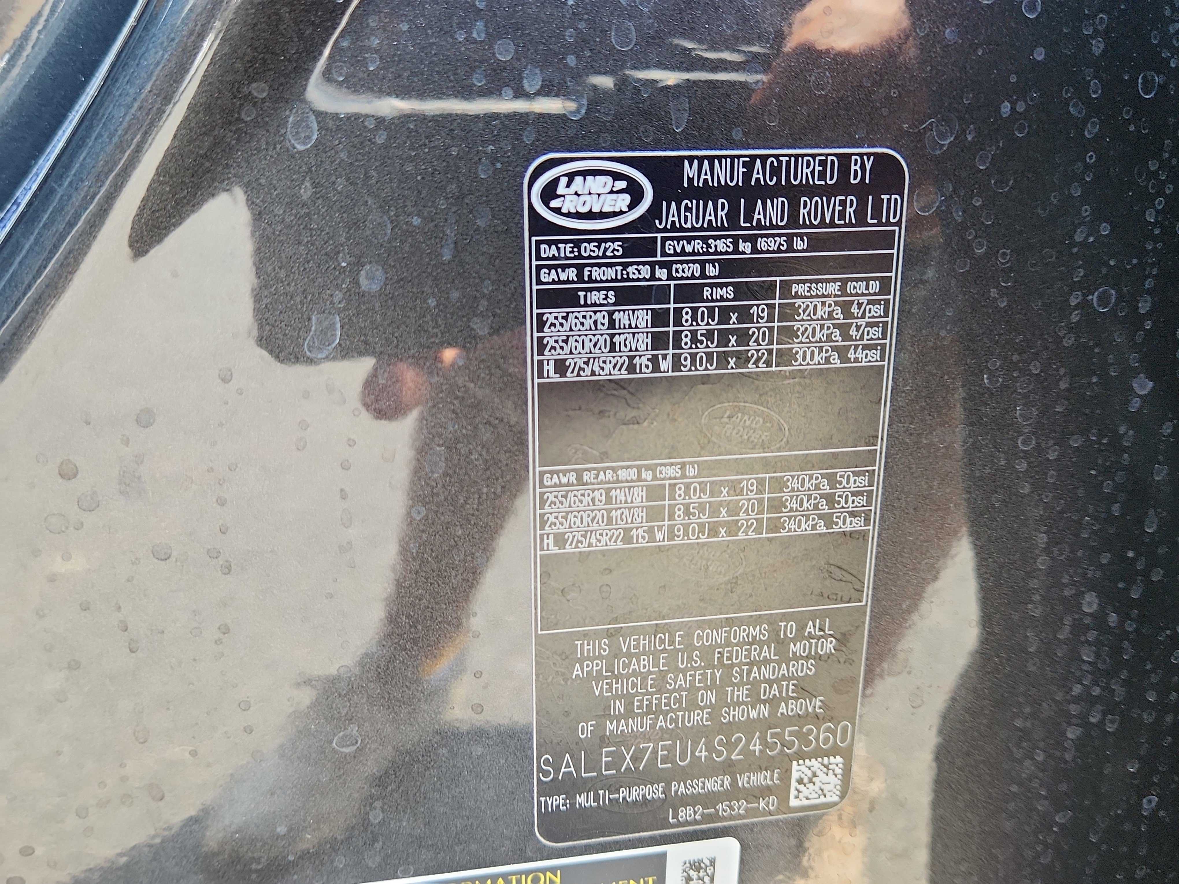 New 2025 Land Rover Defender 110 X image 22