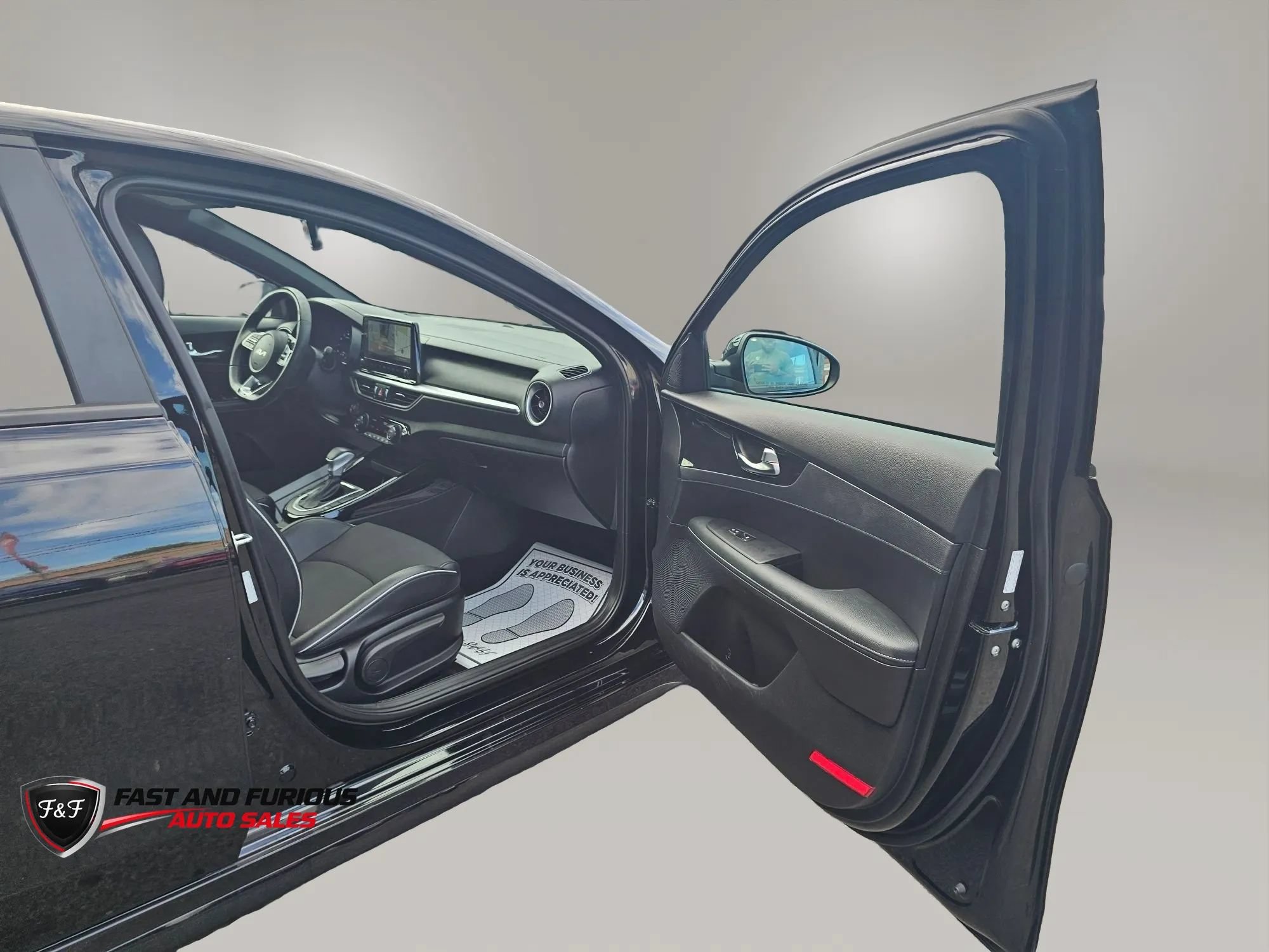 Used 2023 Kia Forte GT-Line FWD image 11