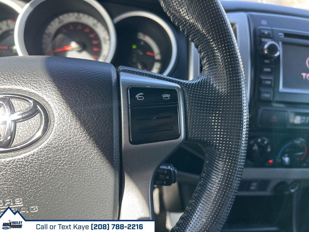 Used 2013 Toyota Tacoma 4x4 Double Cab image 21