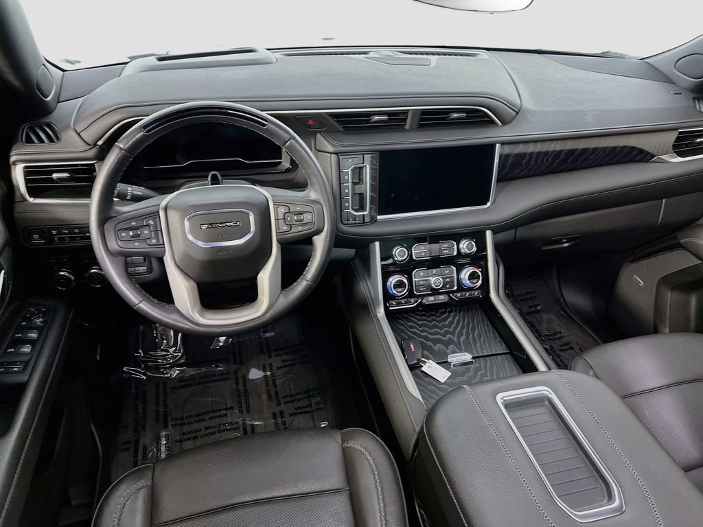 Certified 2024 GMC Yukon Denali w/ Advanced Technology Package AWD/4WD image 22