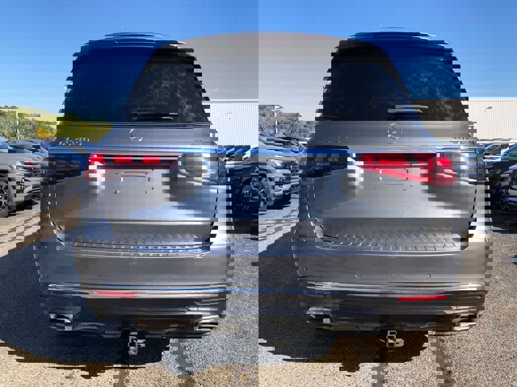 Certified 2024 Mercedes-Benz GLS 450 4MATIC image 5