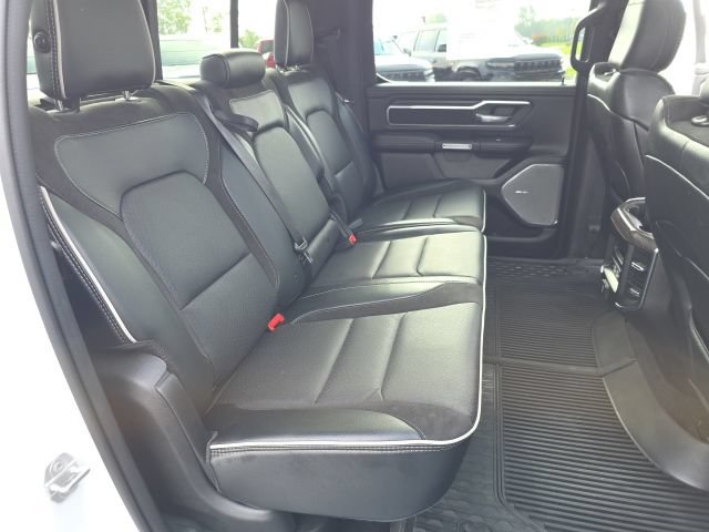 Used 2025 RAM 1500 Laramie AWD/4WD image 45