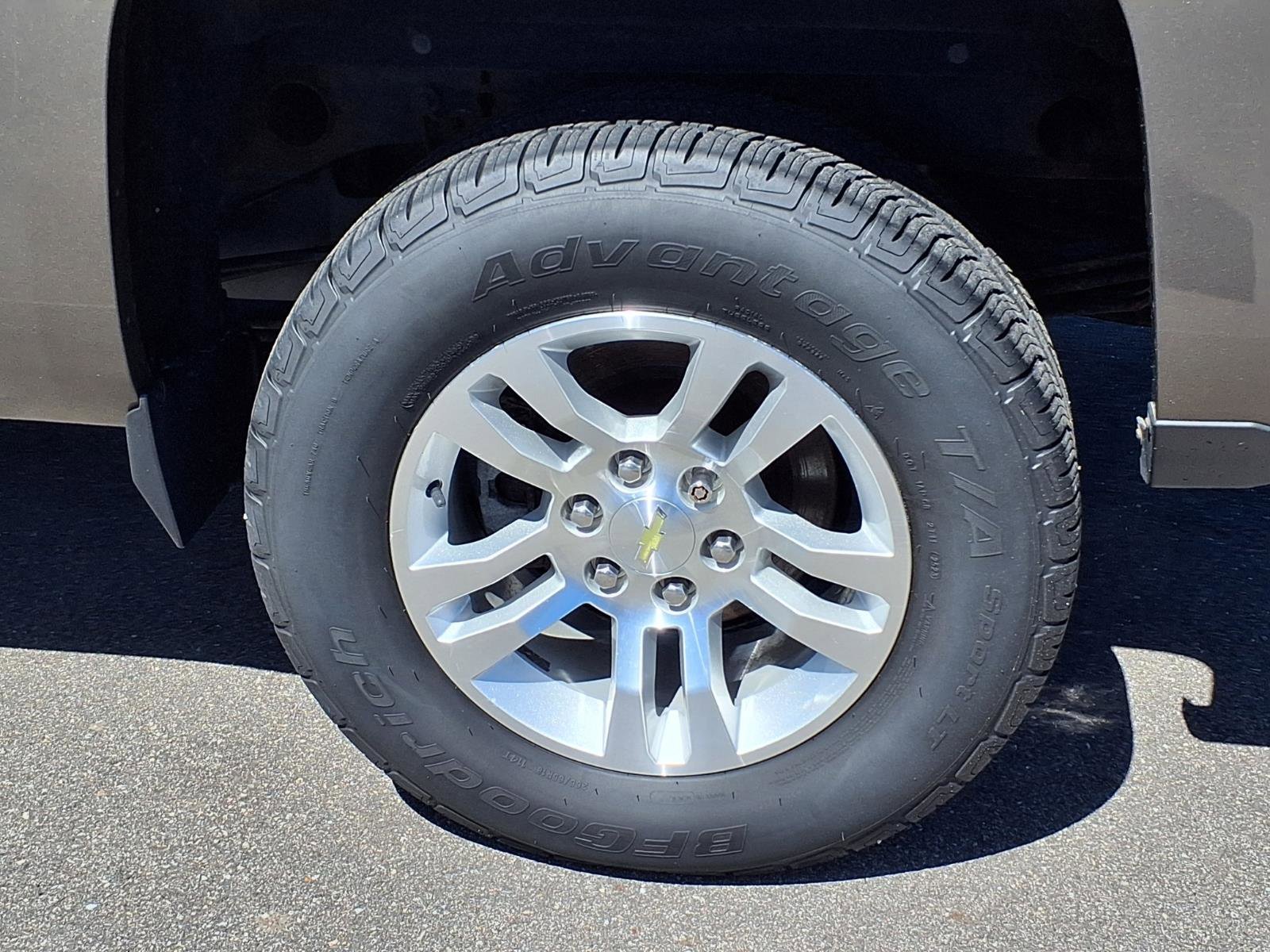 Used 2015 Chevrolet Silverado 1500 LT w/ All Star Edition AWD/4WD image 26