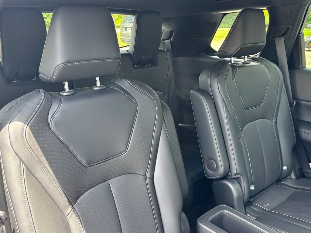 New 2027 INFINITI QX60 Sport w/ Dark Cargo Package AWD/4WD image 29