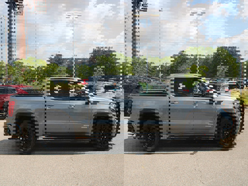 Used 2020 GMC Sierra 1500 Elevation w/ Elevation Value Package image 18