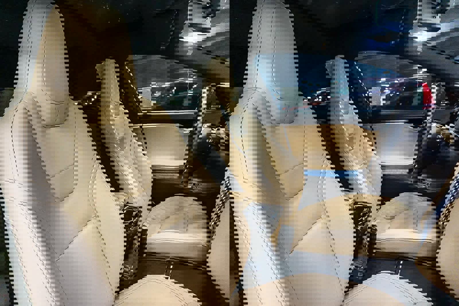 Used 2016 Tesla Model S 90D image 19