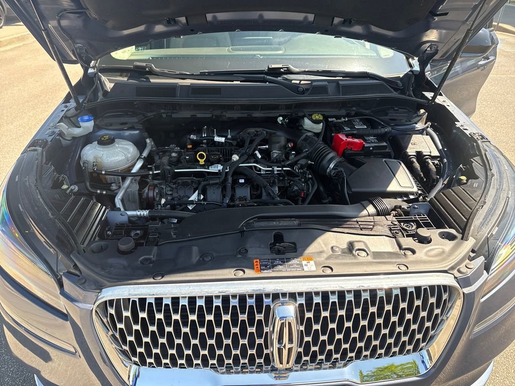 Used 2022 Lincoln Corsair AWD w/ Equipment Group 101A image 11