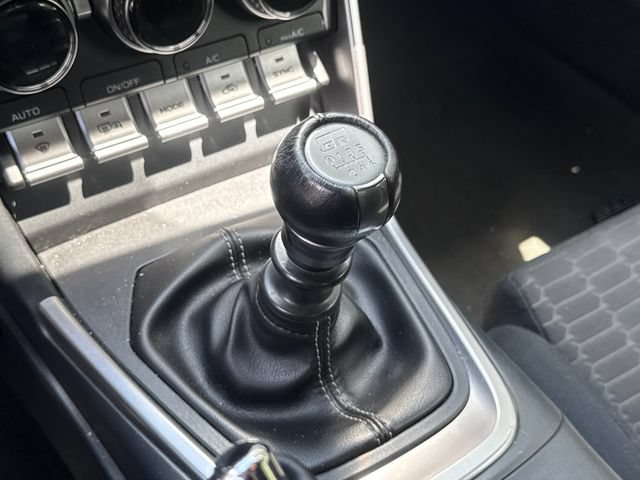 Used 2023 Toyota GR86 RWD image 15