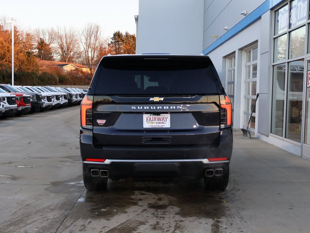 New 2025 Chevrolet Suburban High Country image 9