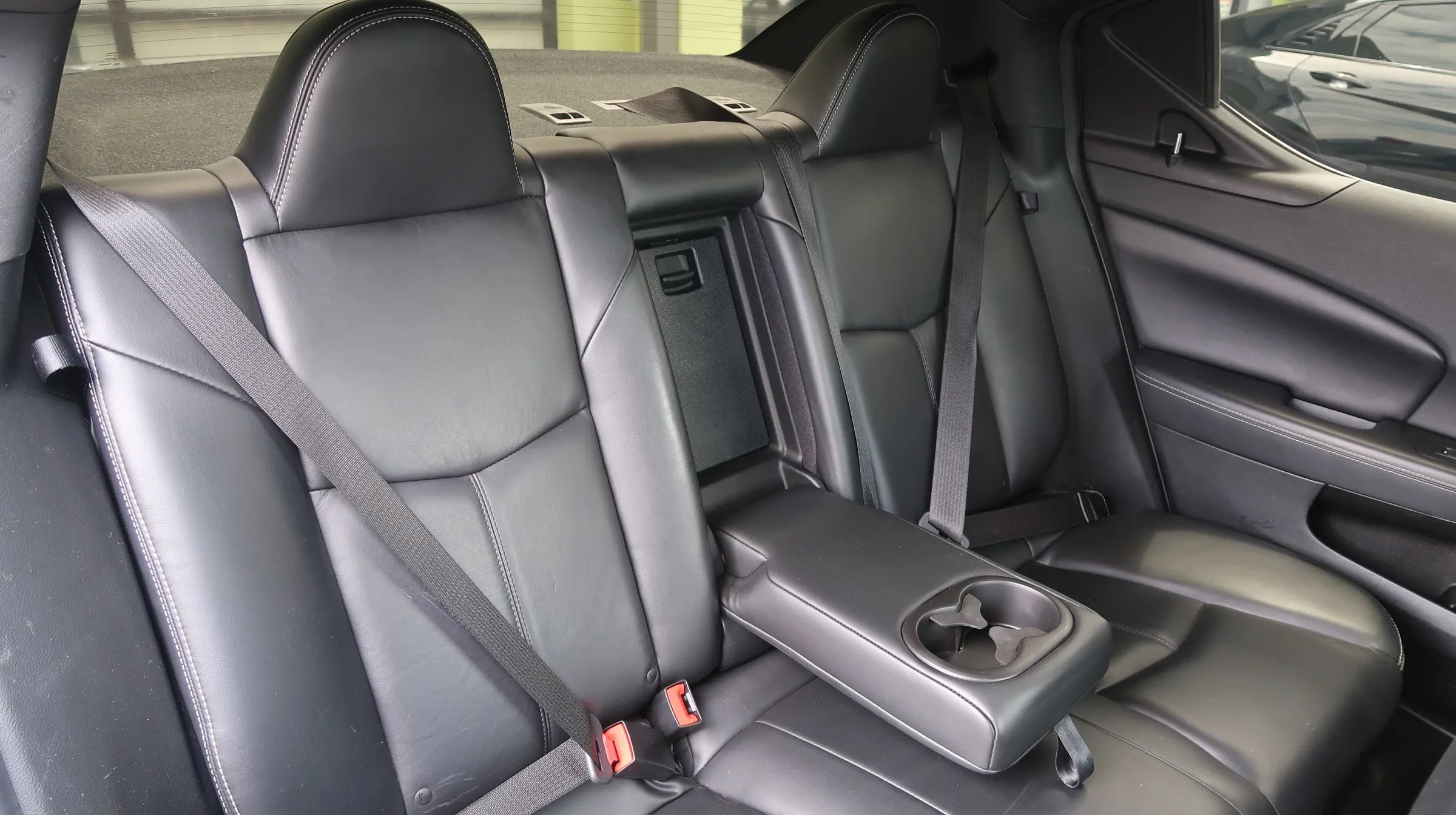 Used 2014 Dodge Avenger SXT FWD image 24