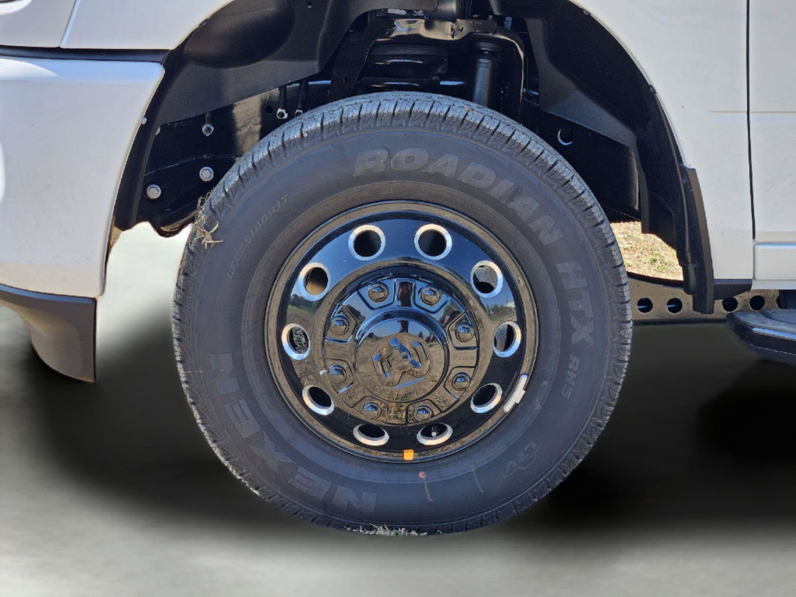 New 2027 RAM 3500 Lone Star AWD/4WD image 8