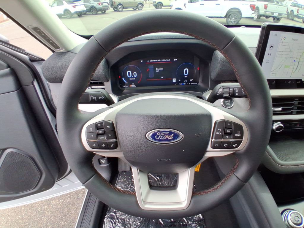 New 2026 Ford Explorer Active AWD/4WD image 21