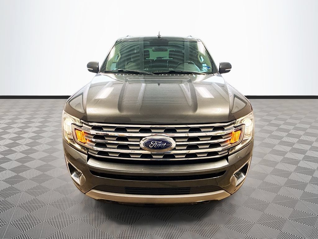 Used 2019 Ford Expedition Limited AWD/4WD image 2