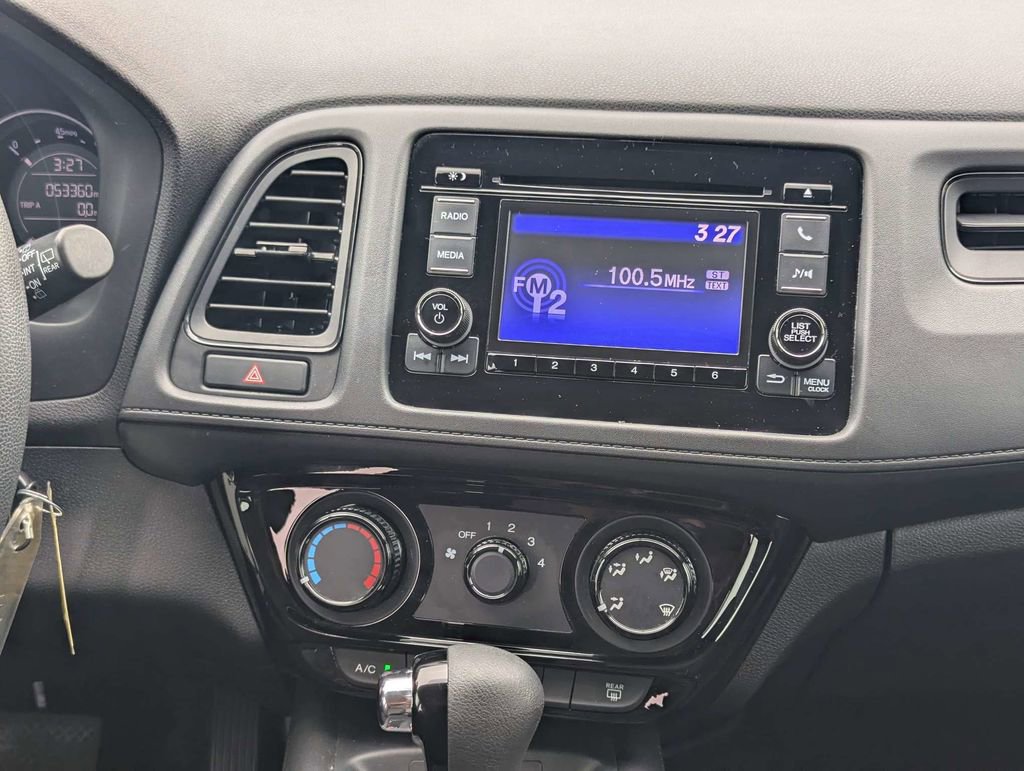 Used 2021 Honda HR-V LX image 18