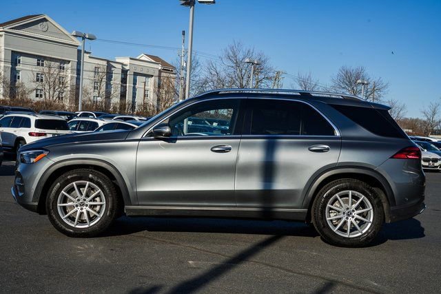 Used 2025 Mercedes-Benz GLE 350 4MATIC image 4