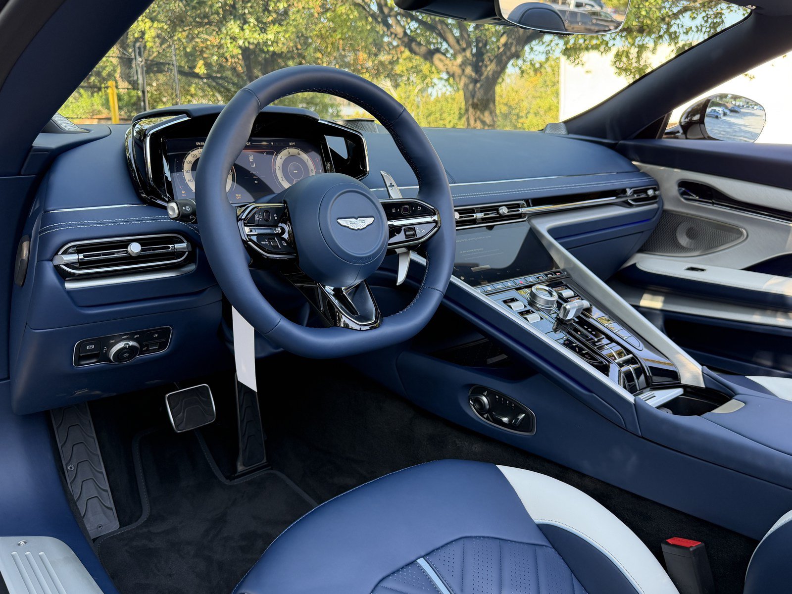 New 2026 Aston Martin DB12 Convertible RWD image 3