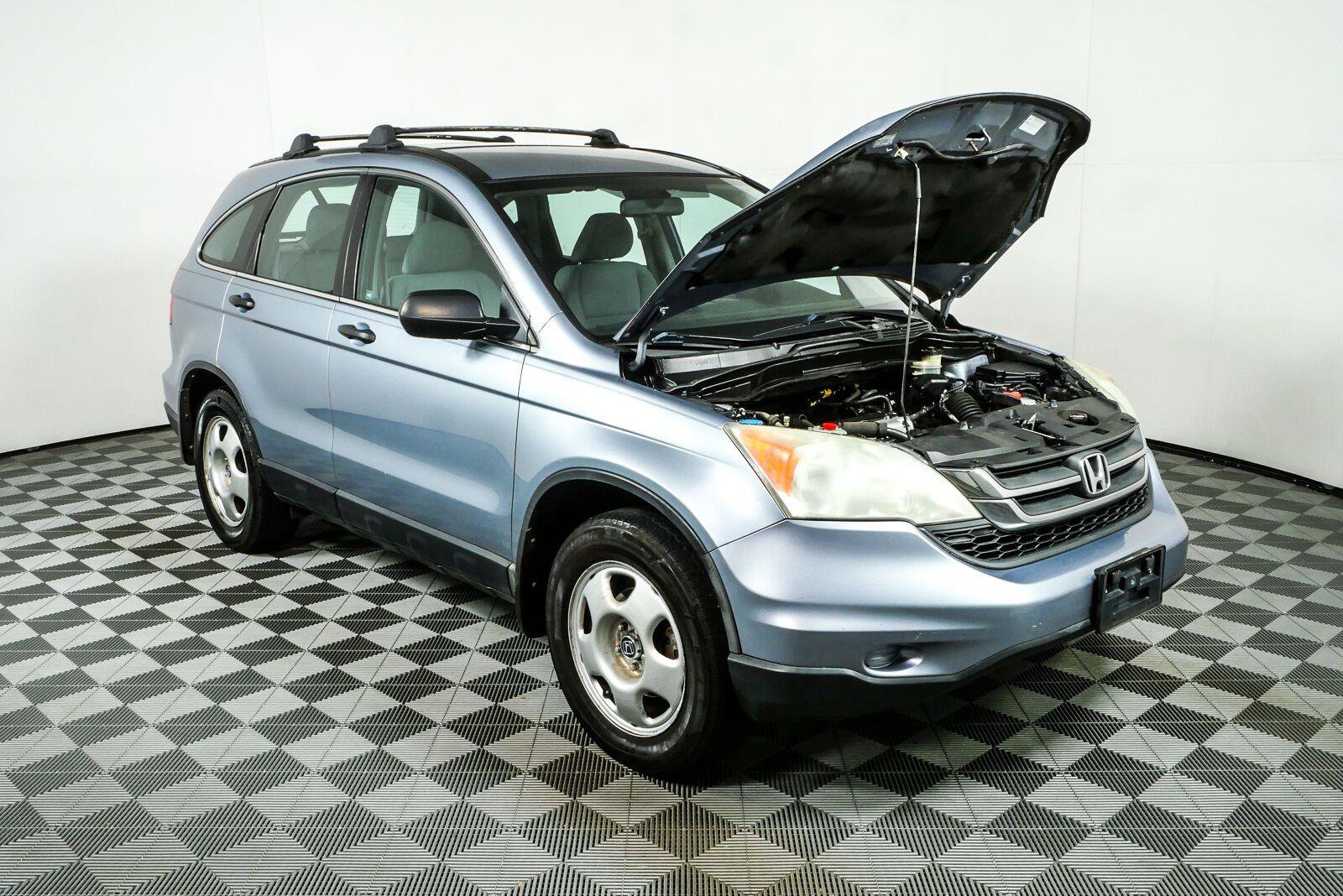 Used 2010 Honda CR-V LX image 29