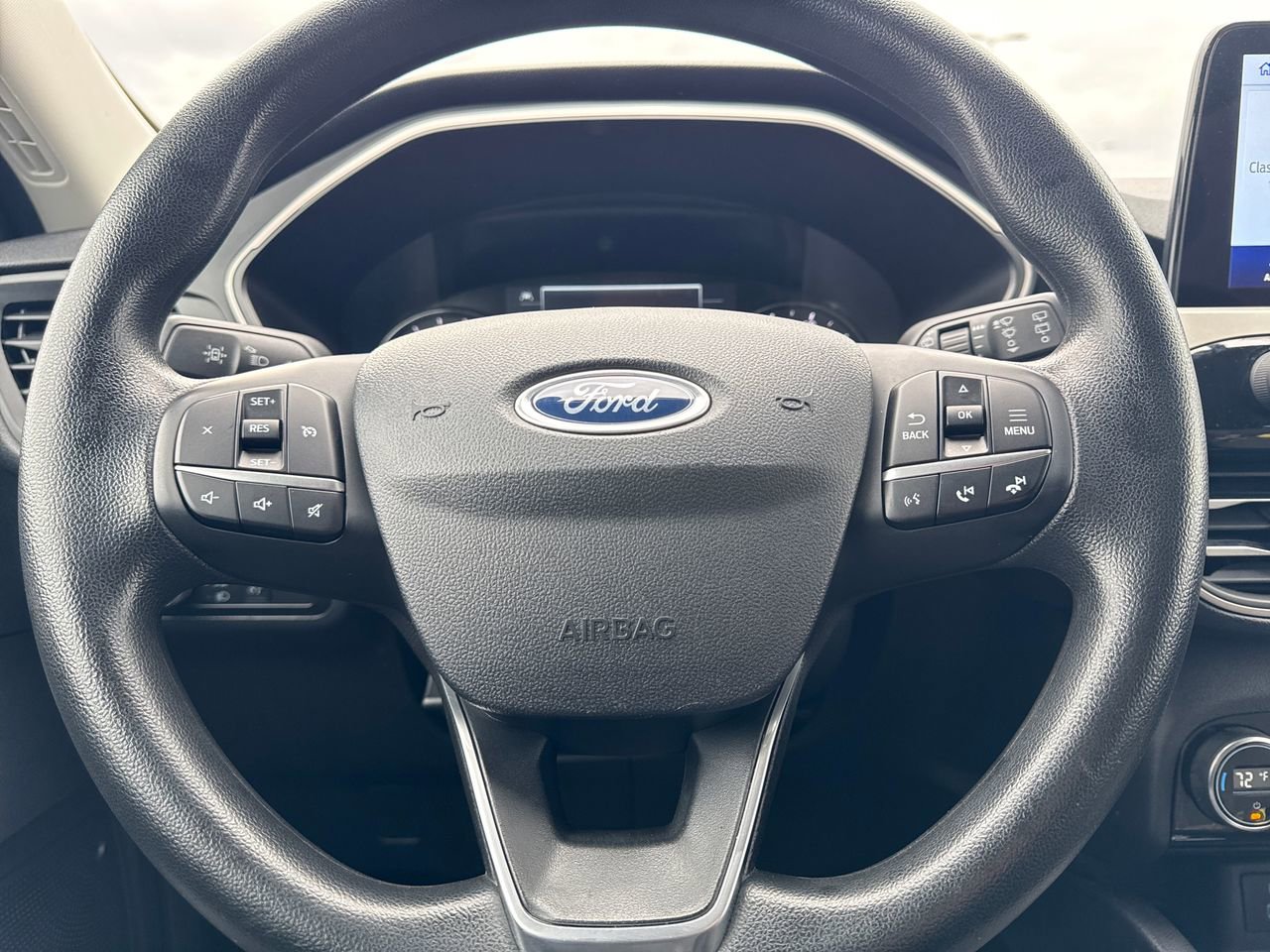 Used 2021 Ford Escape SE image 16