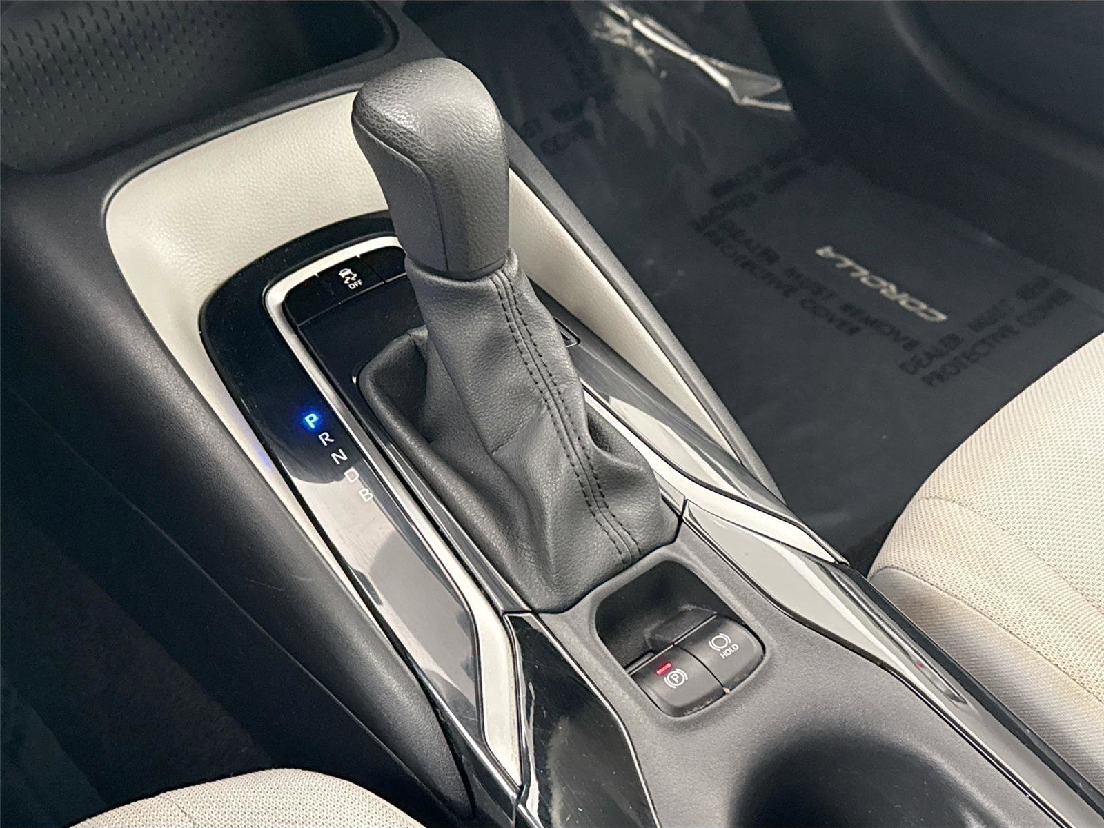 Certified 2020 Toyota Corolla L image 33