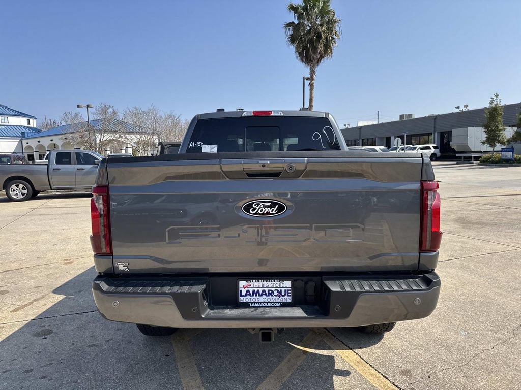 New 2026 Ford F150 XLT w/ Equipment Group 302A MID AWD/4WD image 4