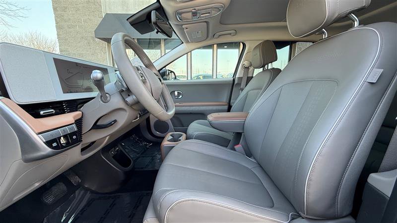 Used 2024 Hyundai Ioniq 5 Limited image 11