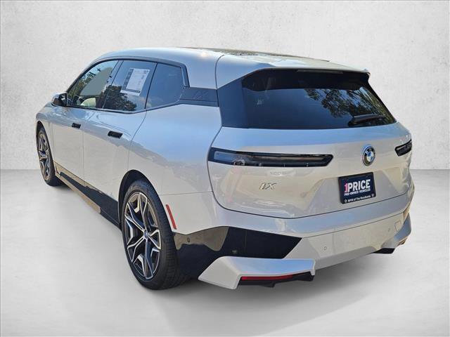 Used 2023 BMW iX xDrive50 w/ Premium Package image 7