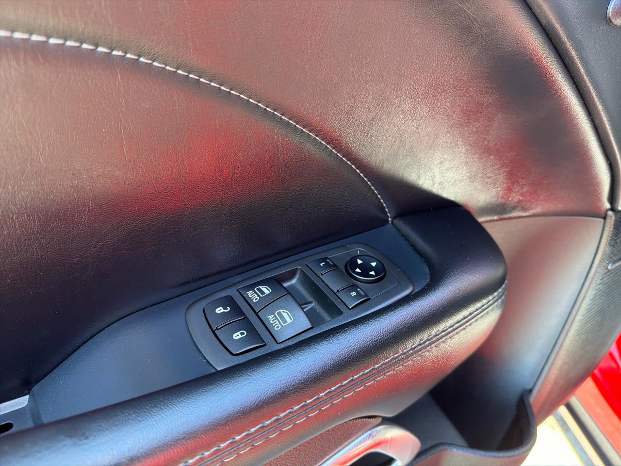 Used 2016 Dodge Challenger SRT w/ Technology Group RWD image 15