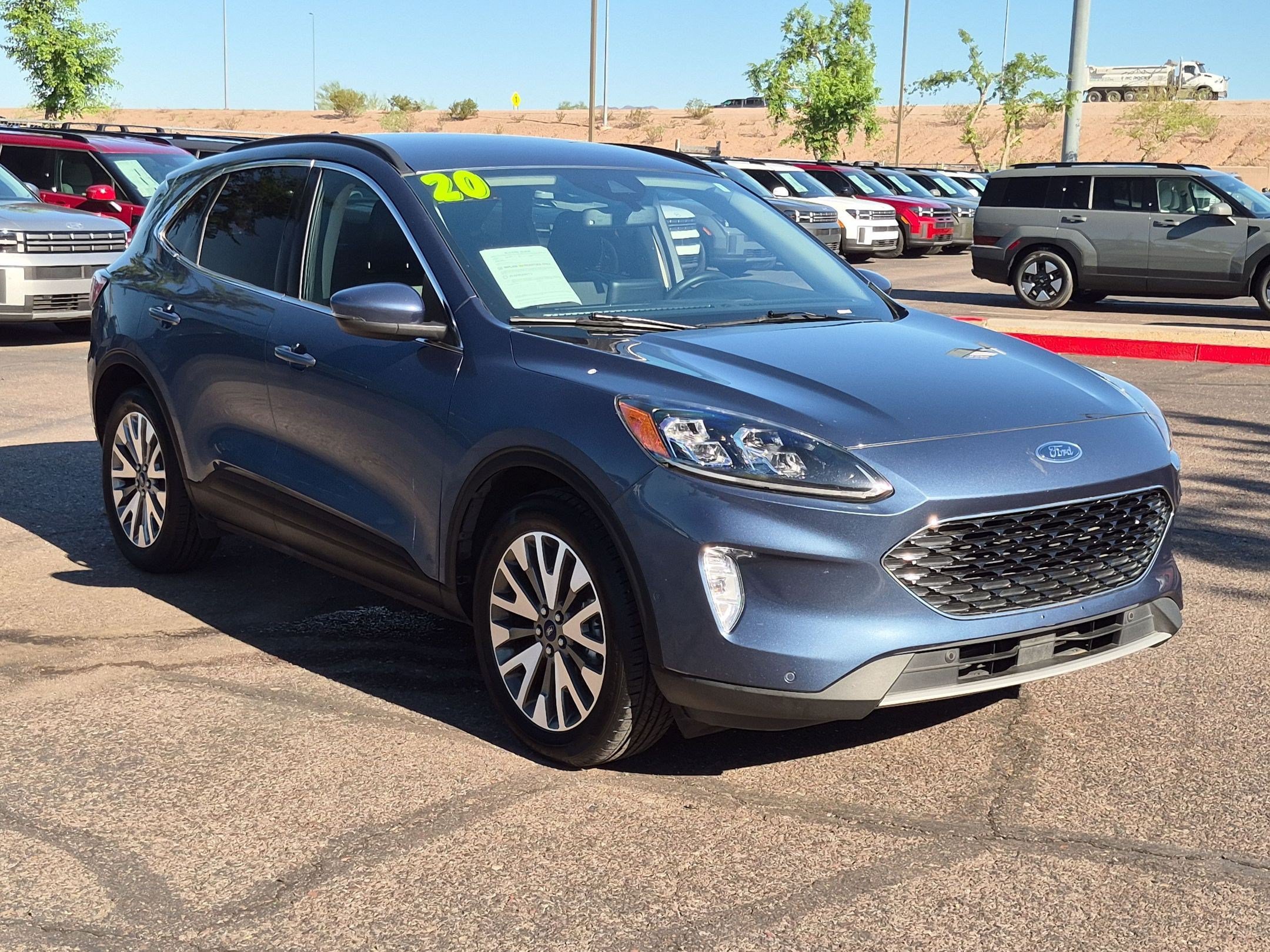Used 2020 Ford Escape Titanium AWD/4WD image 3