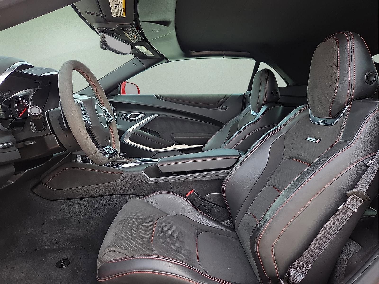 Used 2022 Chevrolet Camaro ZL1 image 14