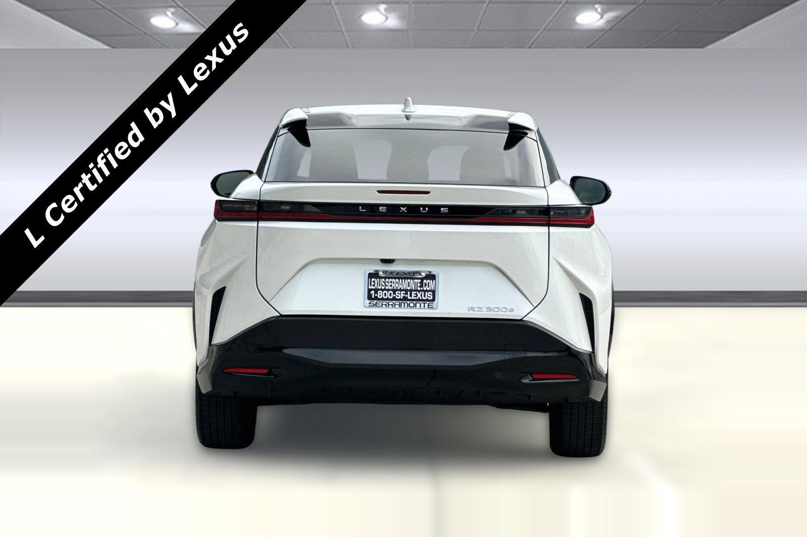 Used 2025 Lexus RZ 300e image 11