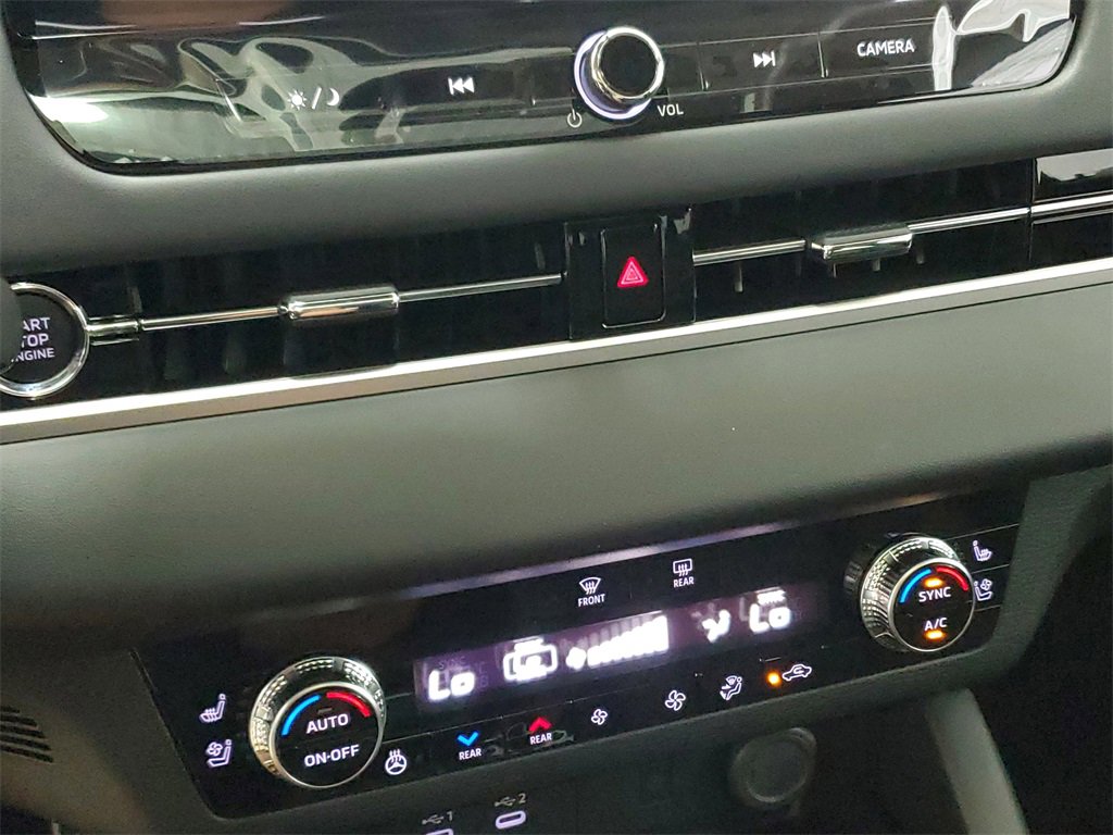 New 2025 Mitsubishi Outlander SEL image 30