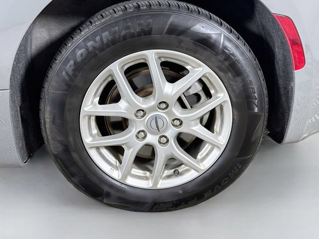 Used 2025 Chrysler Pacifica Select FWD image 31