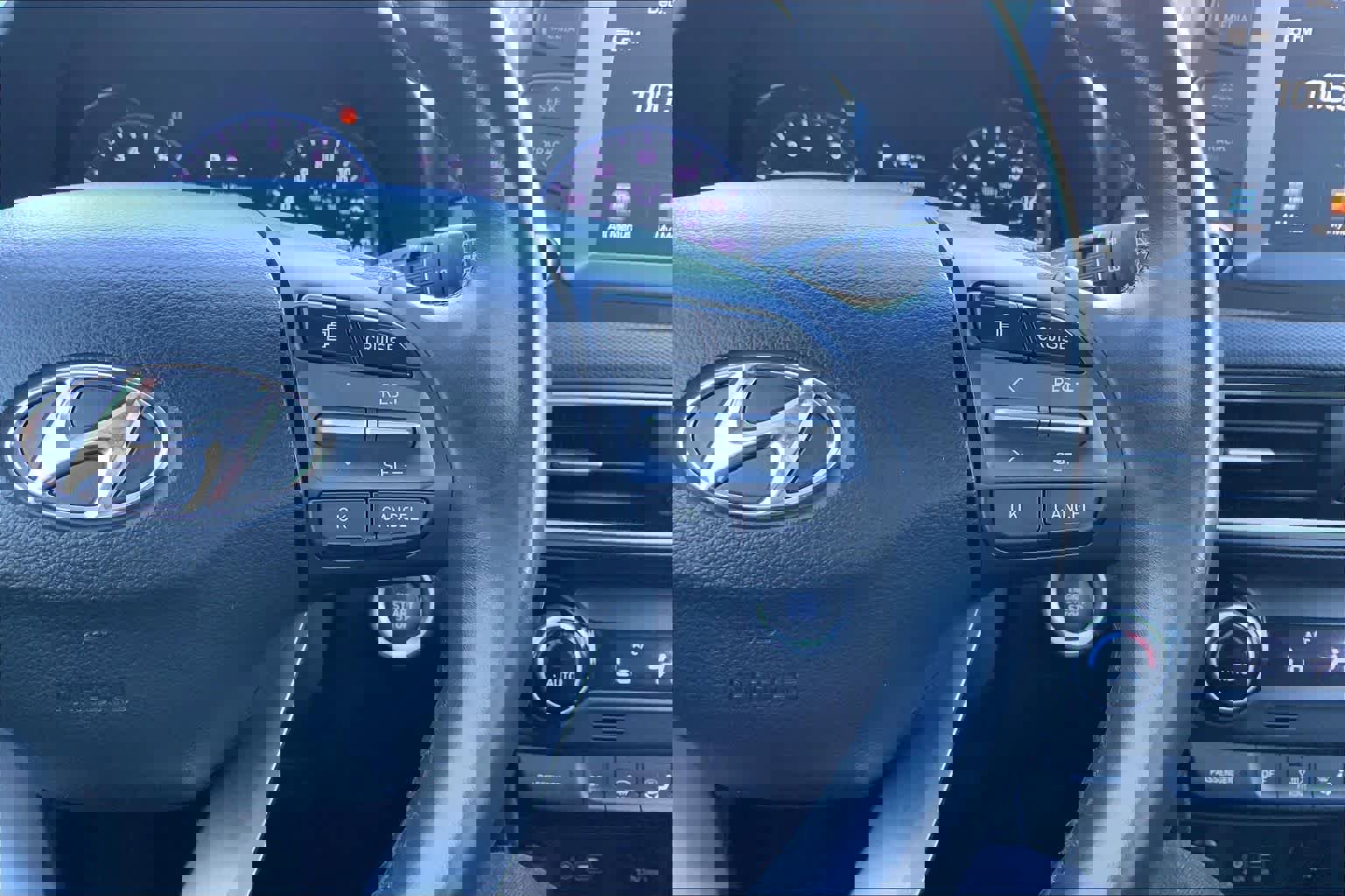 Used 2018 Hyundai Kona Limited image 24