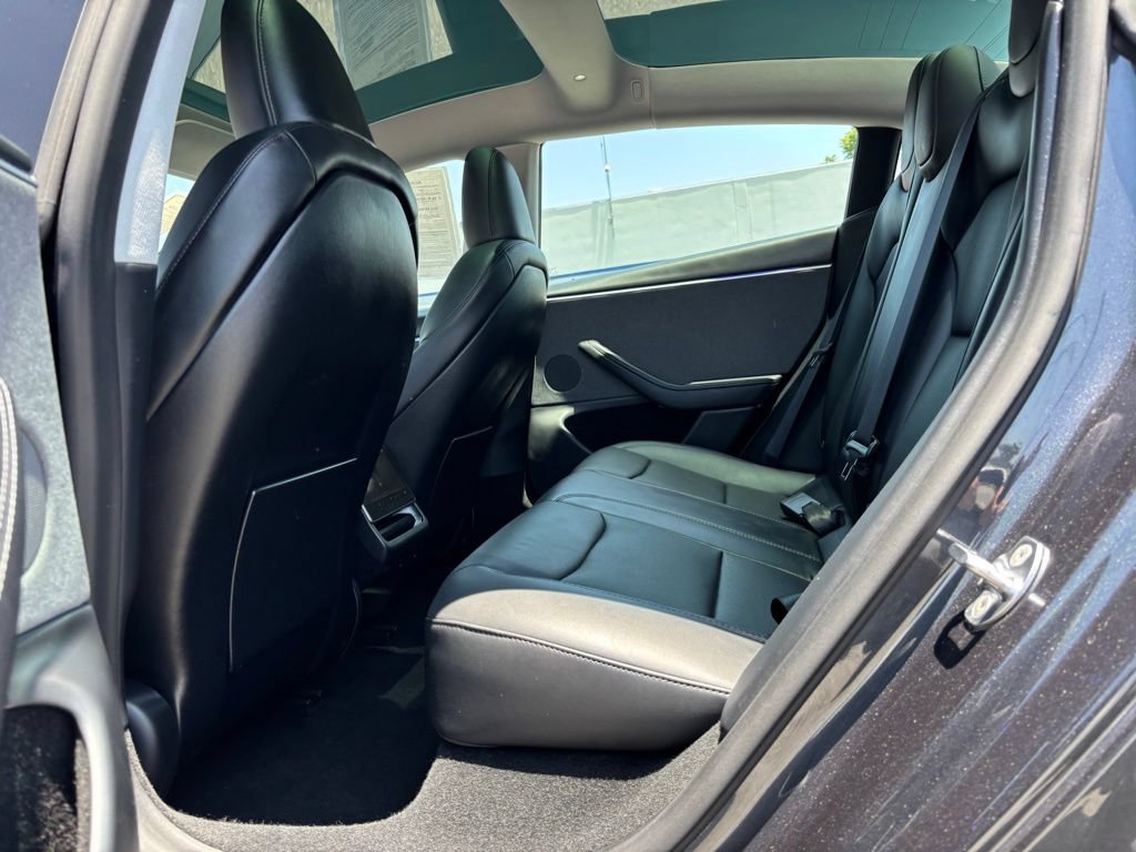 Used 2025 Tesla Model 3 Long Range RWD image 11