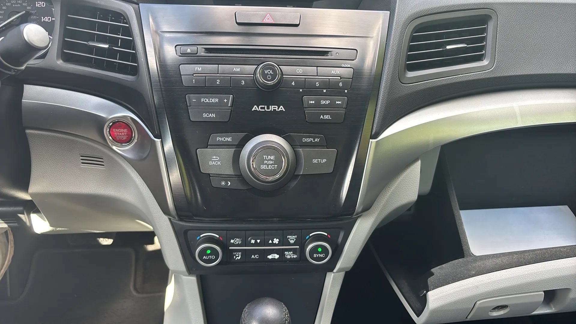 Used 2017 Acura ILX FWD image 12
