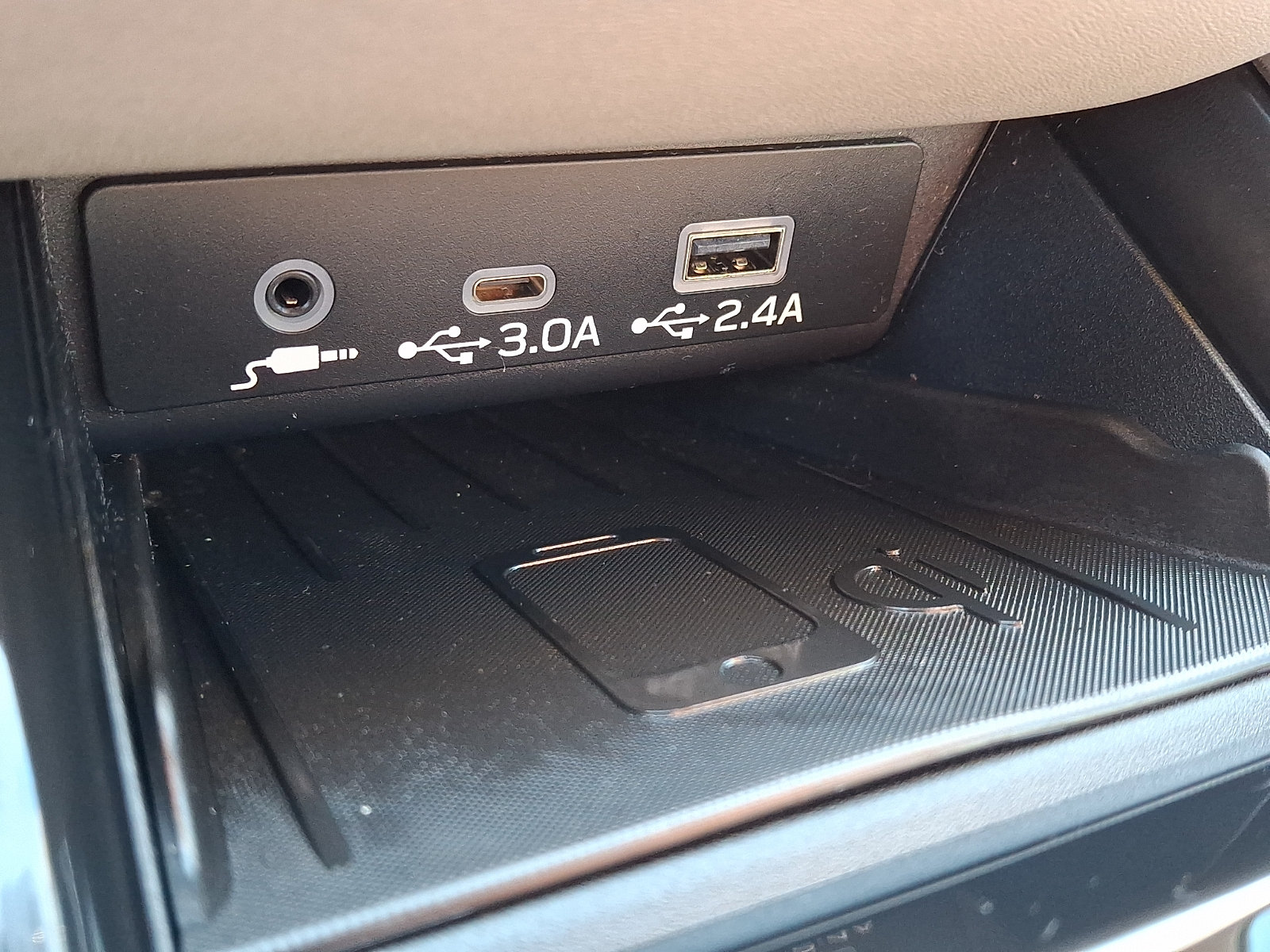 Used 2023 Subaru Outback Limited XT AWD/4WD image 25