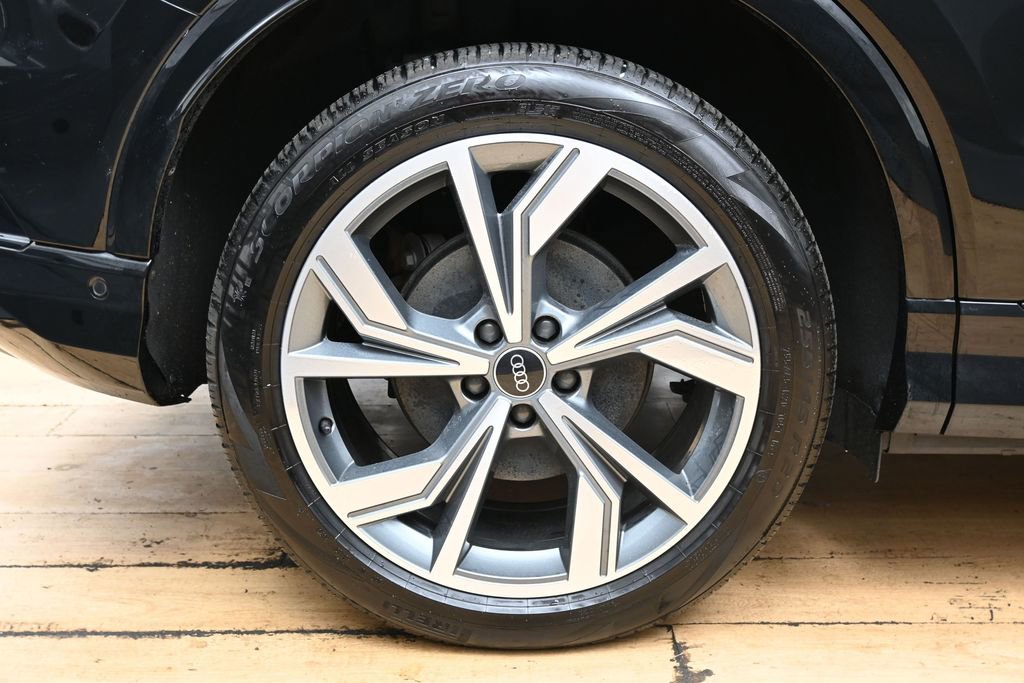 Used 2023 Audi Q4 e-tron Premium Plus w/ Premium Plus AWD/4WD image 14