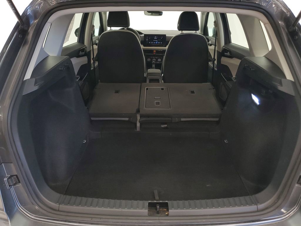 Used 2025 Volkswagen Taos S image 26