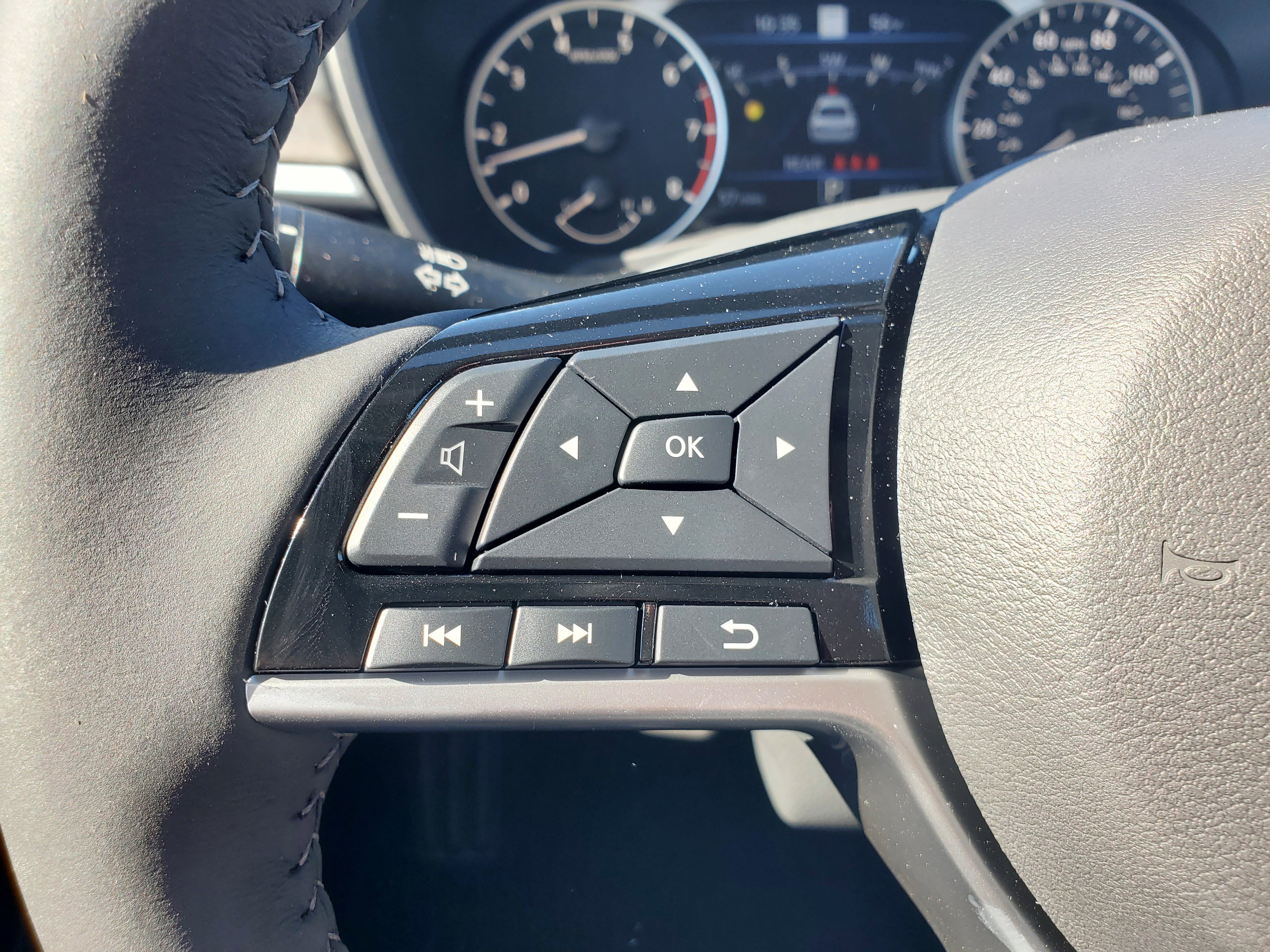 New 2025 Nissan Altima 2.5 SL image 15