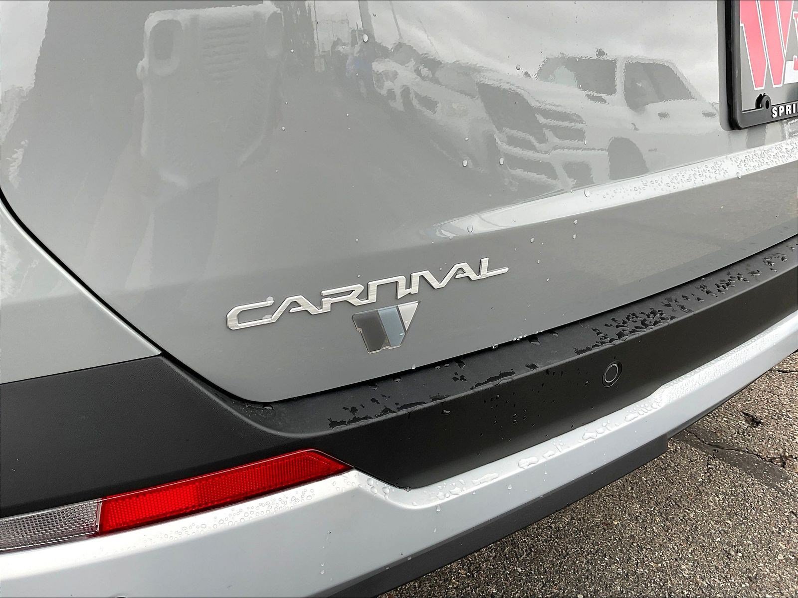 New 2027 Kia Carnival EX FWD image 14