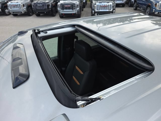 New 2026 GMC Sierra 3500 AT4 w/ AT4 Premium Plus Package AWD/4WD image 4