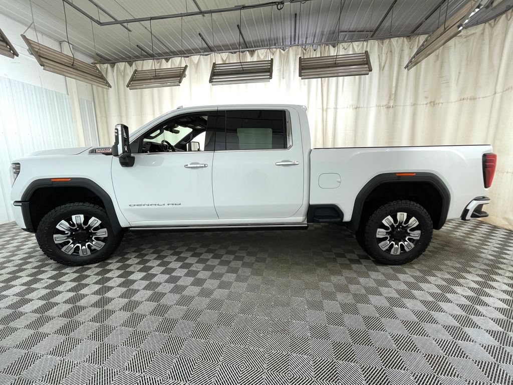Certified 2024 GMC Sierra 3500 Denali w/ Denali Reserve Package AWD/4WD image 23