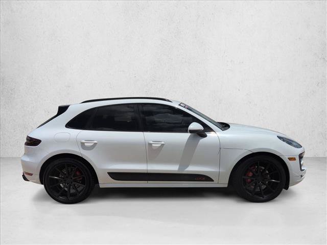 Used 2017 Porsche Macan GTS AWD/4WD image 4