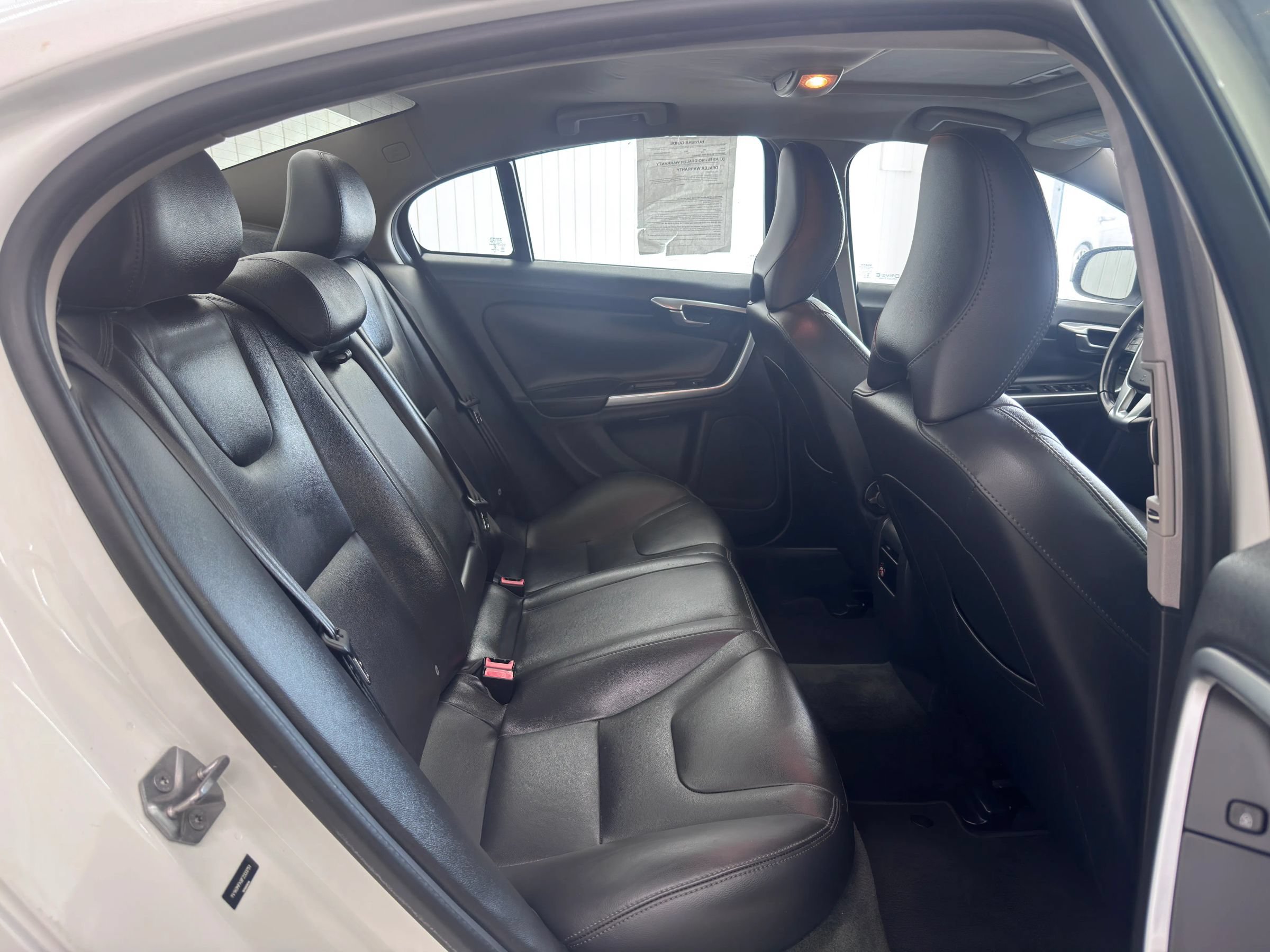 Used 2015 Volvo S60 T5 Premier FWD image 11