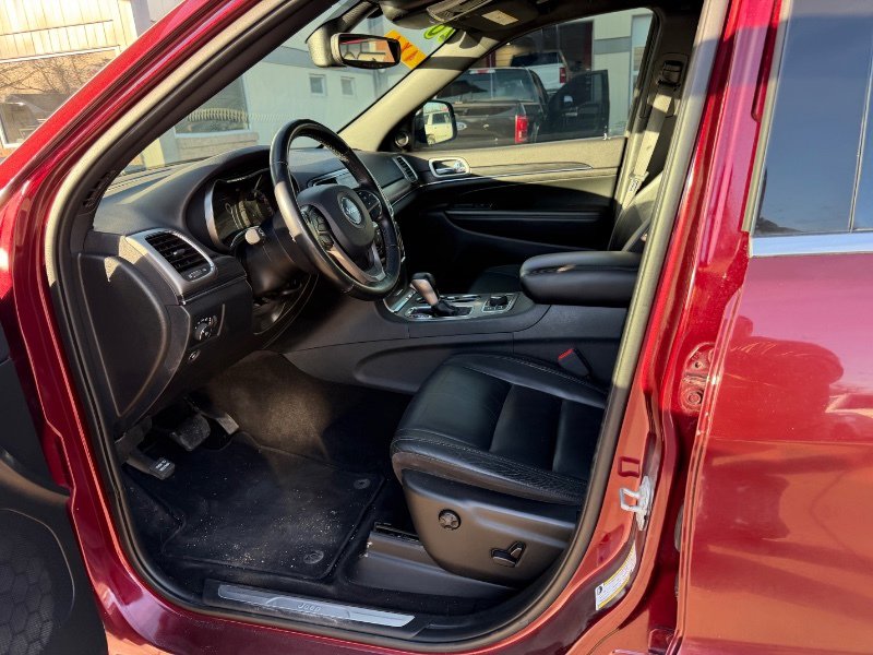 Used 2020 Jeep Grand Cherokee Limited image 10