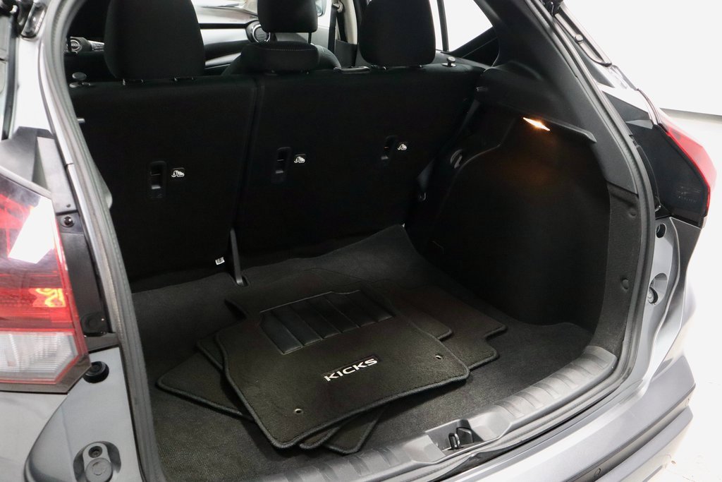 Certified 2024 Nissan Kicks SV image 17