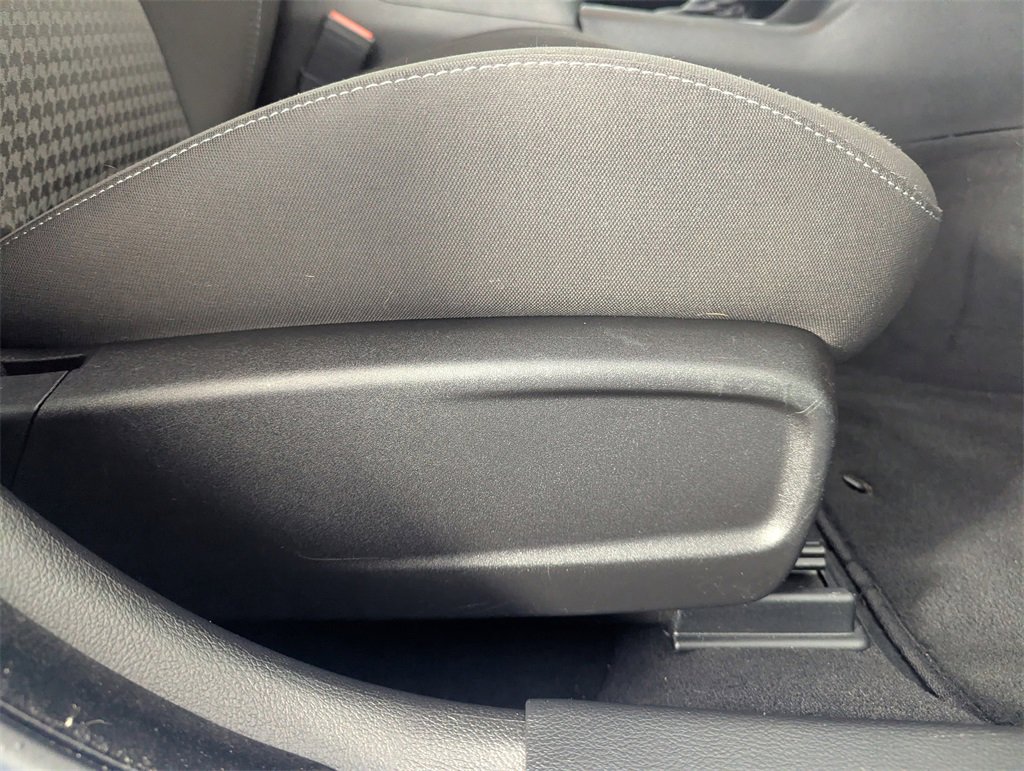 Used 2023 Dodge Charger R/T w/ Blacktop Package image 38